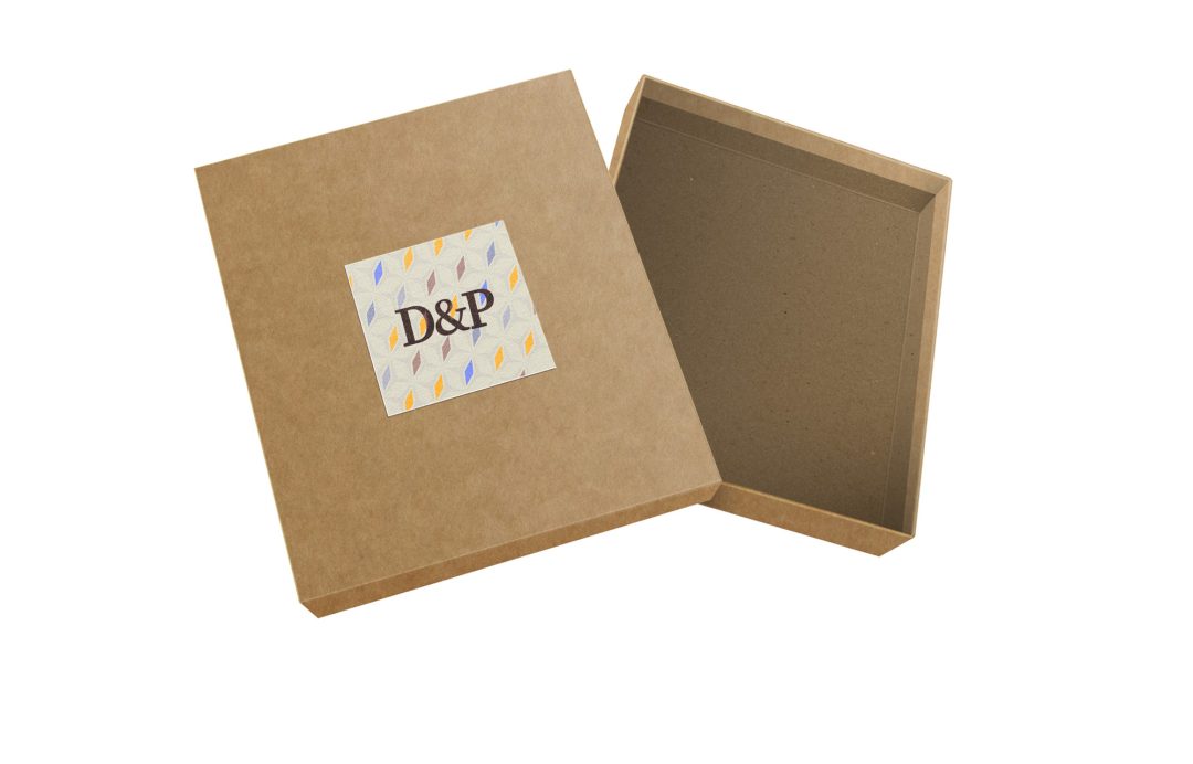 Design & Pack Trat & Lid Gift Box 185x215x35 Mm Kraft Plaque